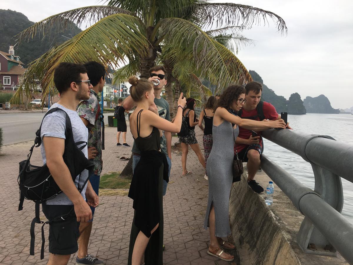 Halo Bay Homestay Ha Long Zewnętrze zdjęcie